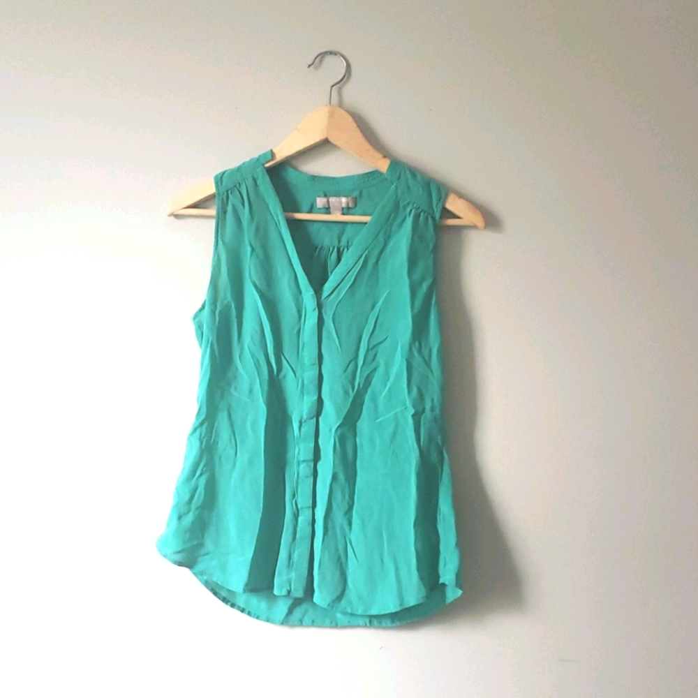 Banana Republic 100% silk teal/turquoise blouse